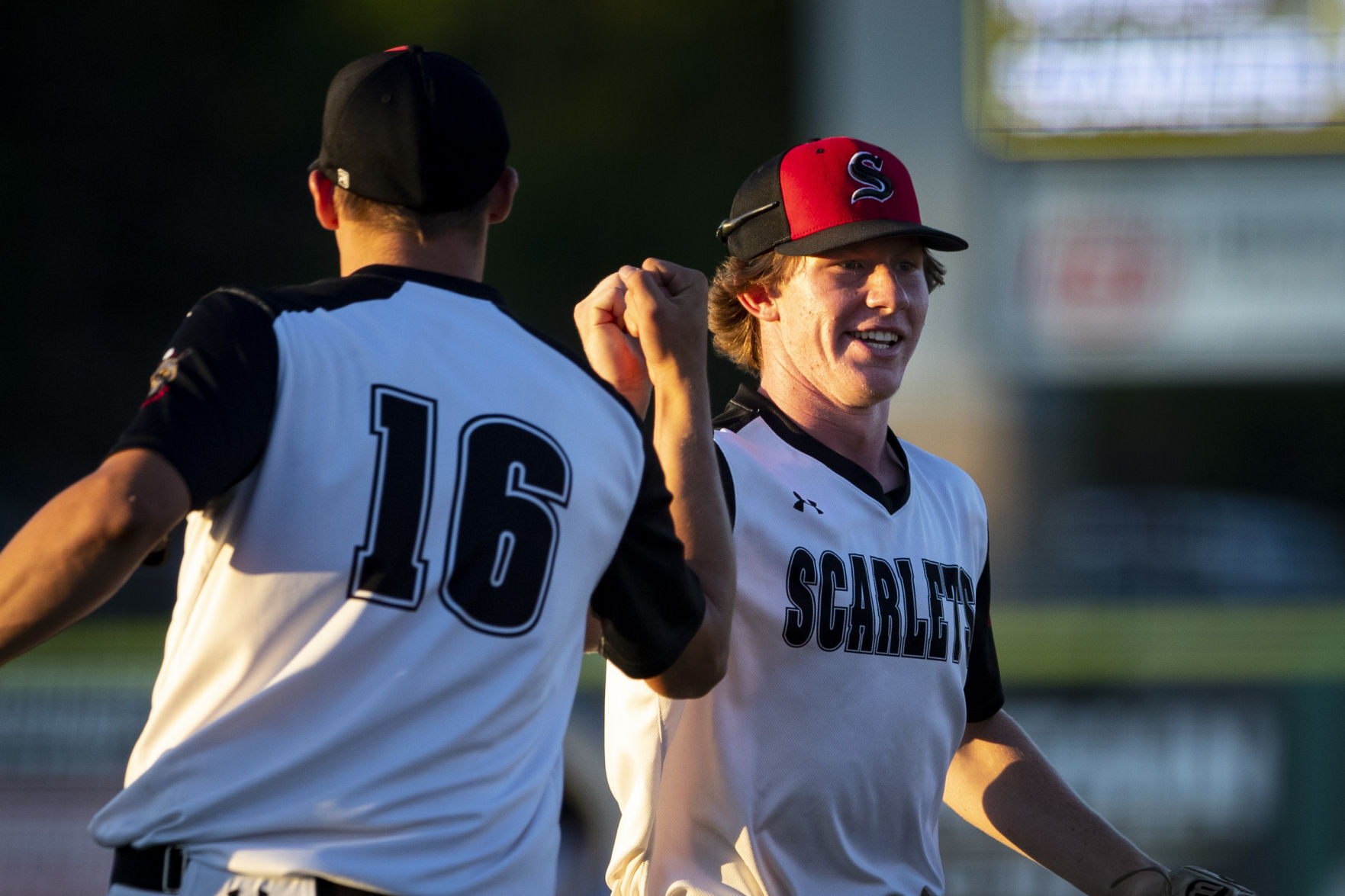 Royals vs. Scarlets